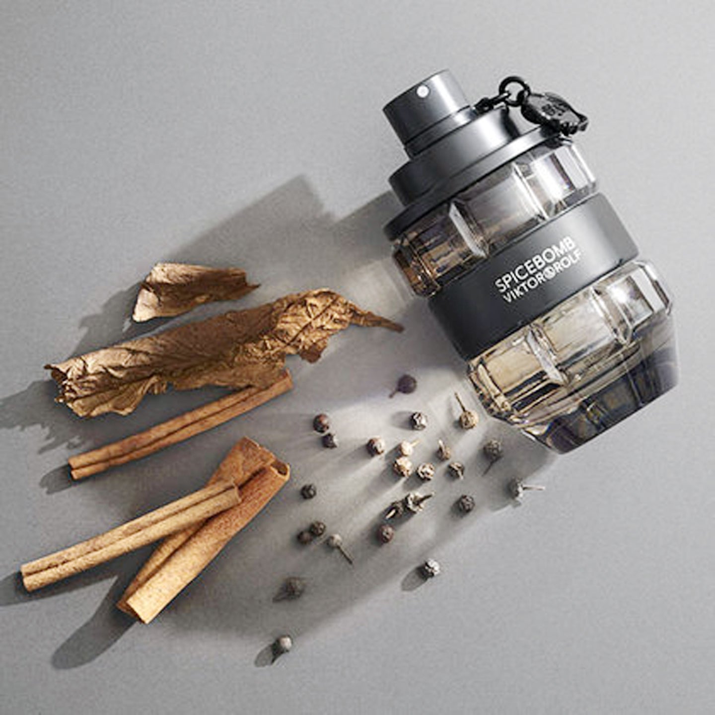 Viktor & Rolf Spicebomb Eau de Toilette Spray for Men